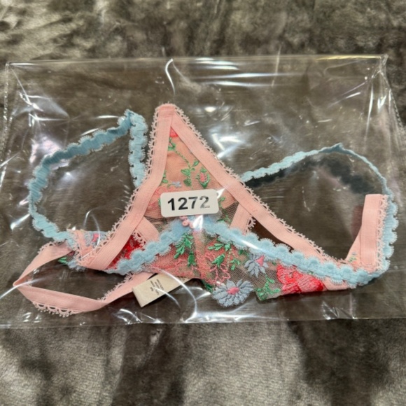 New! For Love And Lemons Swaying Rose Thong Panty 31272 - Picture 13 of 13